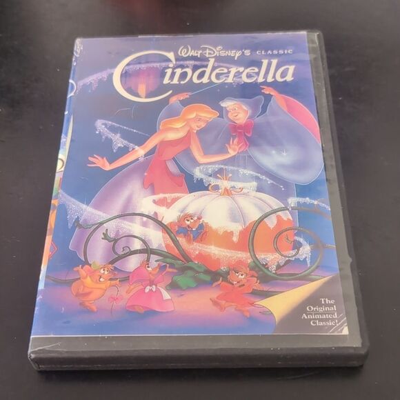 Used DVD Walt‎ Disney Cinderella 1 & 2 - Picture 1 of 4